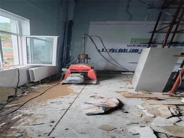 明水地基基础下沉墙体裂缝加固注浆顶升施工